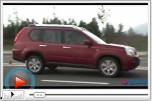 国产越野车实战视频播放,驰骋沙场，勇攀高峰