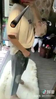 国产洗澡短视频,展现生活细节，传递文化魅力